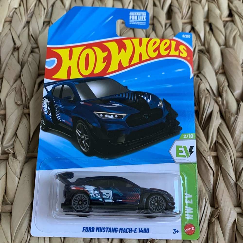 Hot Wheels Blue Ford Mustang Mach-E 1400 Electric Vehicle EV Hotwheels Car New